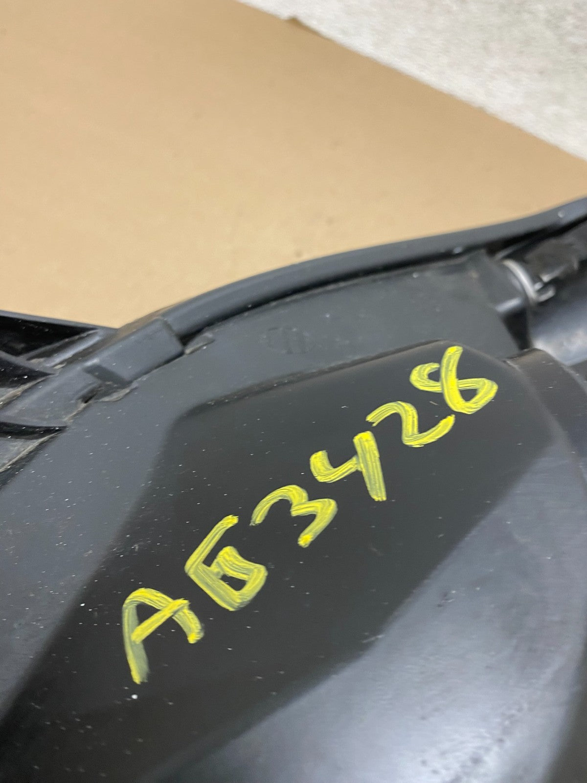 Sedan 2010 2011 2012 Nissan Altima Headlight Right Passenger Rh AG3428 DW9