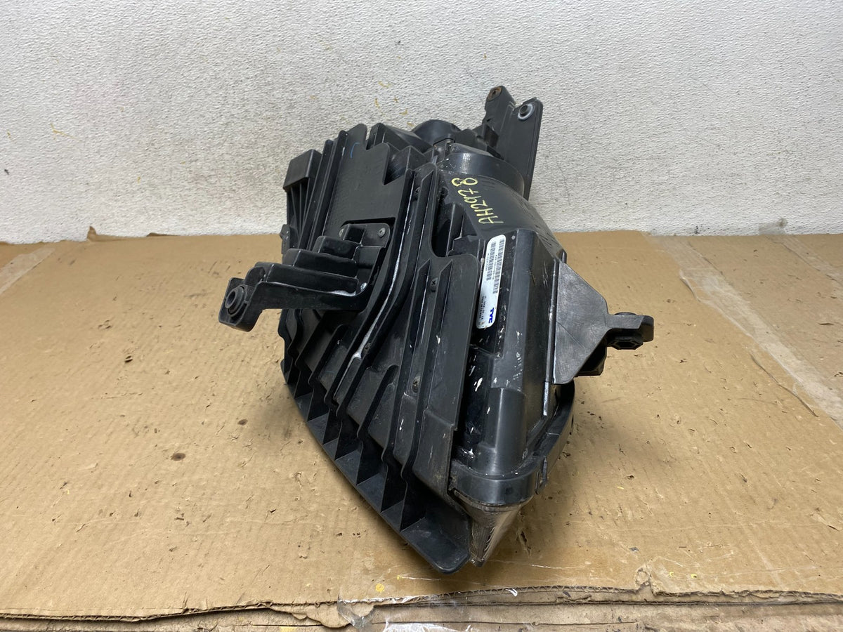 2009 to 2012 Chevrolet Traverse Left Driver Side Halogen Headlight AH2978 DW8