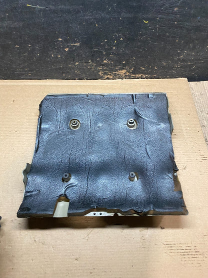 2001 to 2004 Cadillac Deville Seville Northstar Engine Motor Cover v9331 DG4