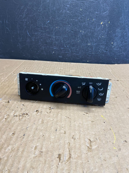 1995 - 2004 Ford Explorer A/C Heater Climate Temp Control AD6783 DG0