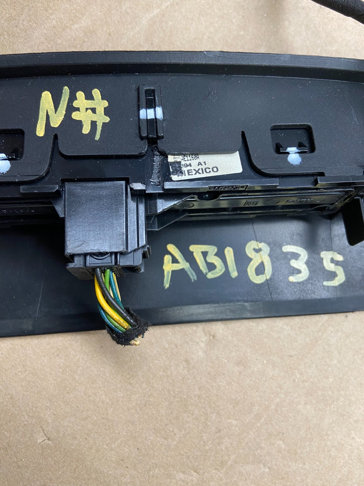 2012-2016 Buick Verano Trunk Lid Traction & Hazard Control Switch OEM AB18354