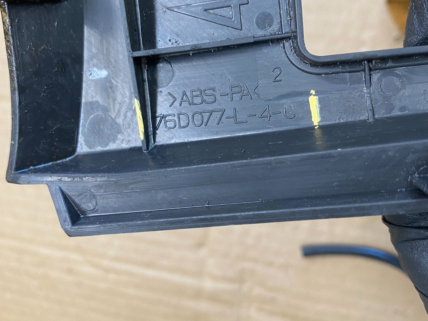 2006-2012 Toyota RAV4 Center Console Floor Gear Shift Bezel Trim ac9355 DG5