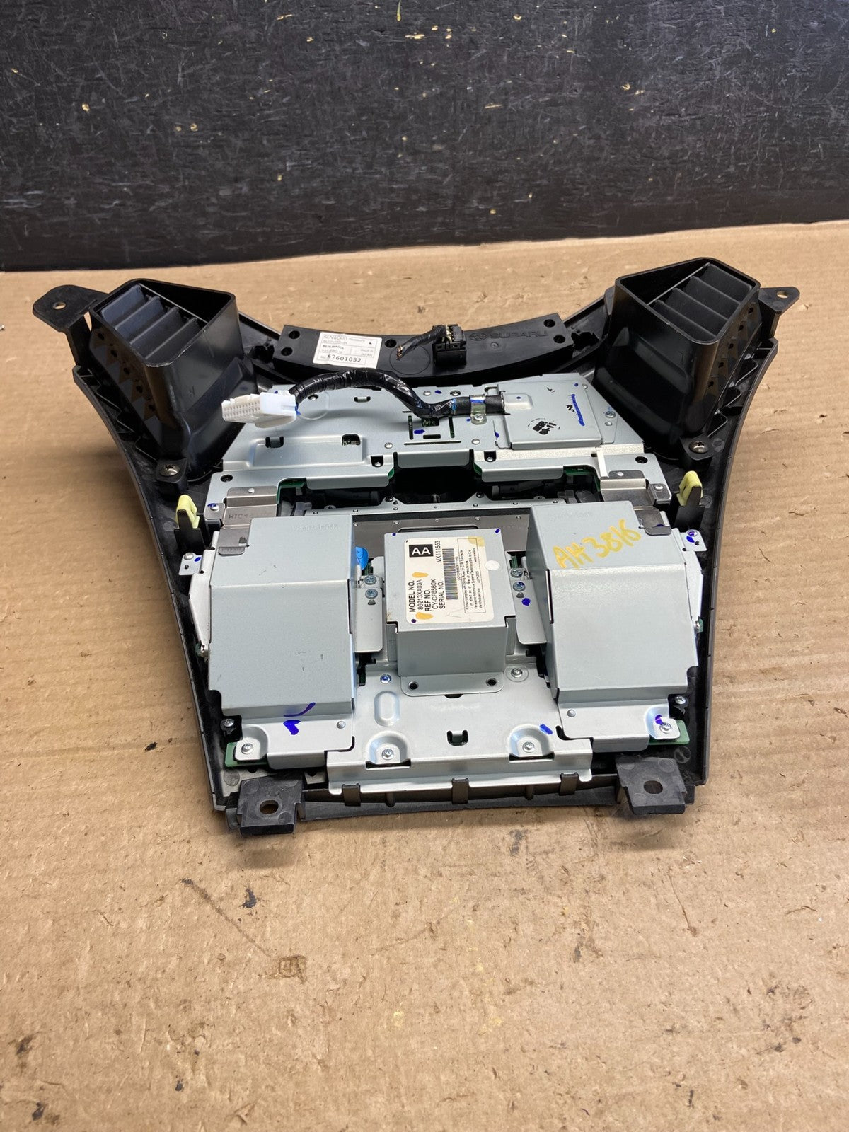 2006-2009 Subaru Tribeca Radio CD Player Climate Control Bezel Panel AH3816 DG7