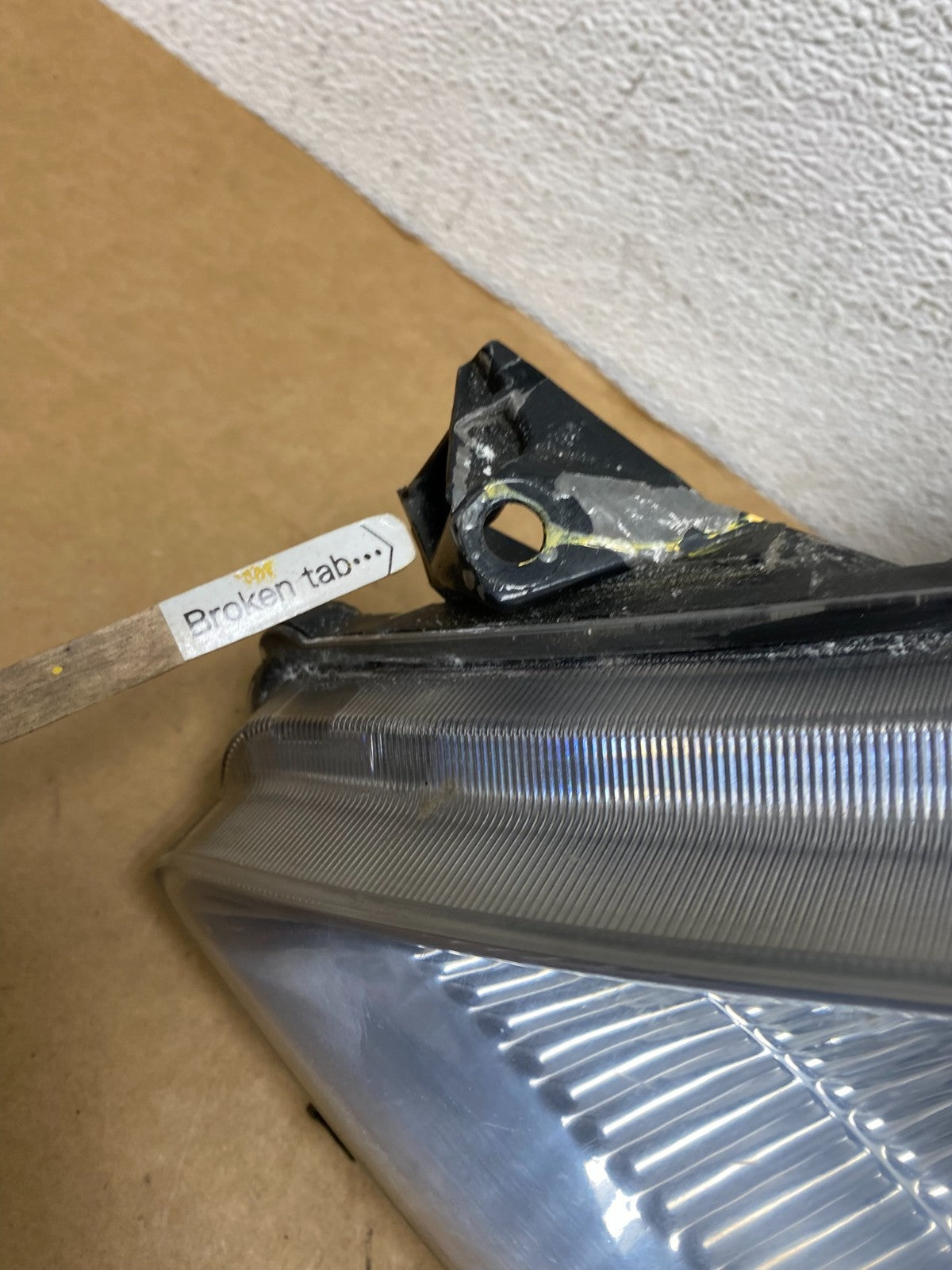 2006-2009 Toyota Prius Left Driver LH Side Blue Headlight Xenon Hid AD4464 DW5