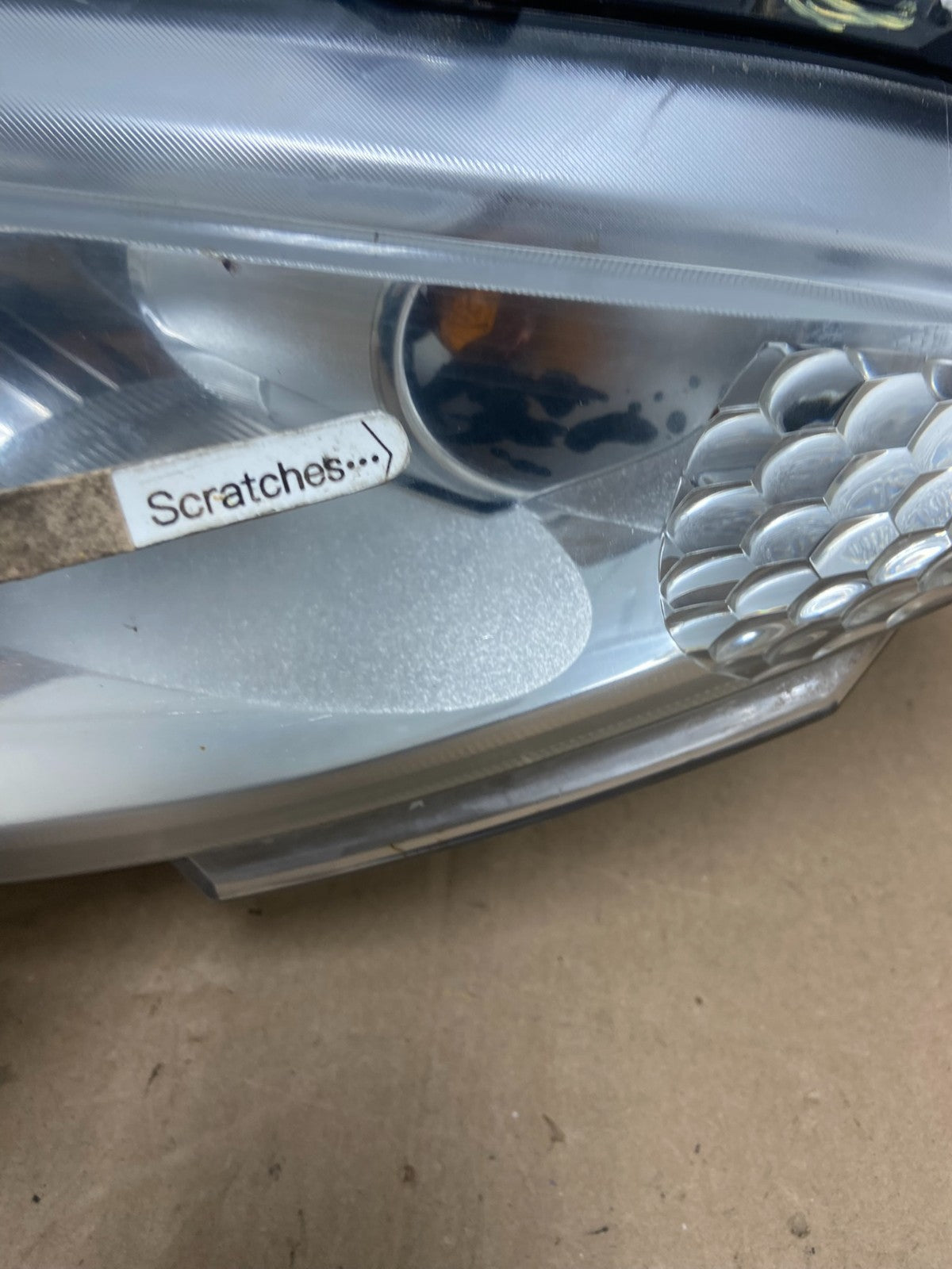 2011 2012 2013 Ford Fiesta Right Passenger RH Halogen Headlight AE6026 DW3