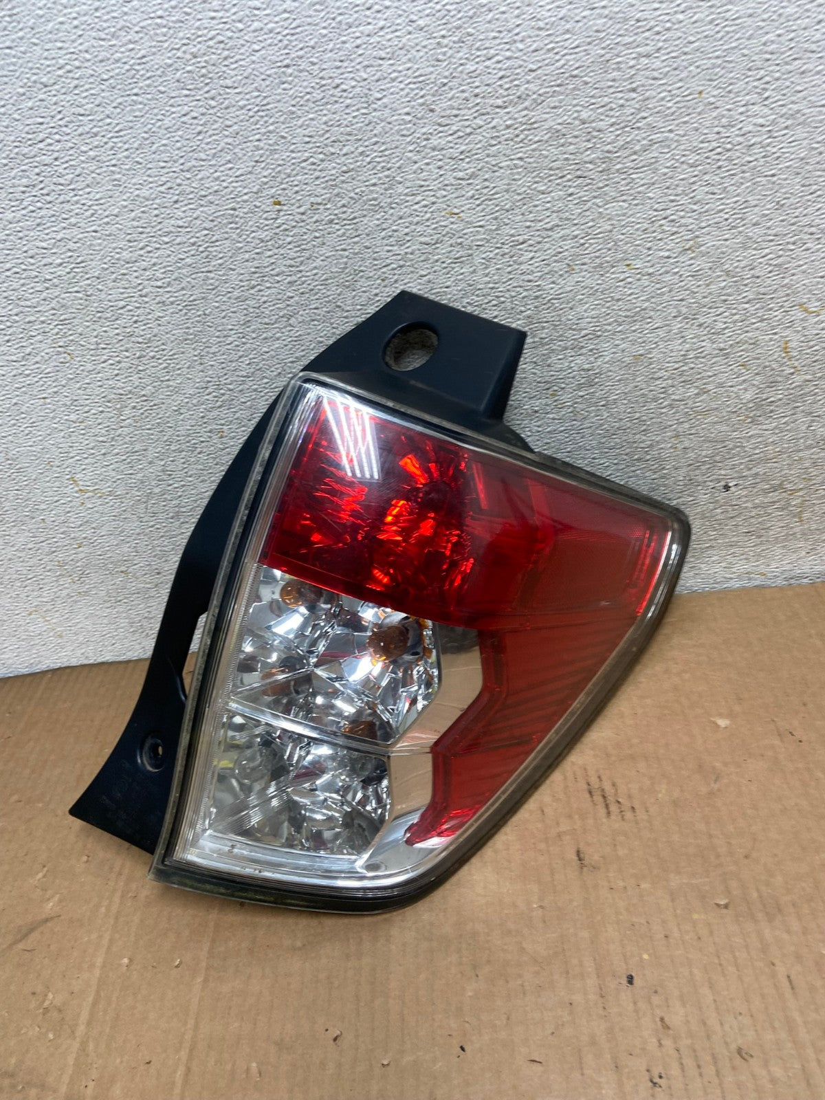 2009-2013 Subaru Forester Right Passenger Rh Side Tail Light AI8416 LK0