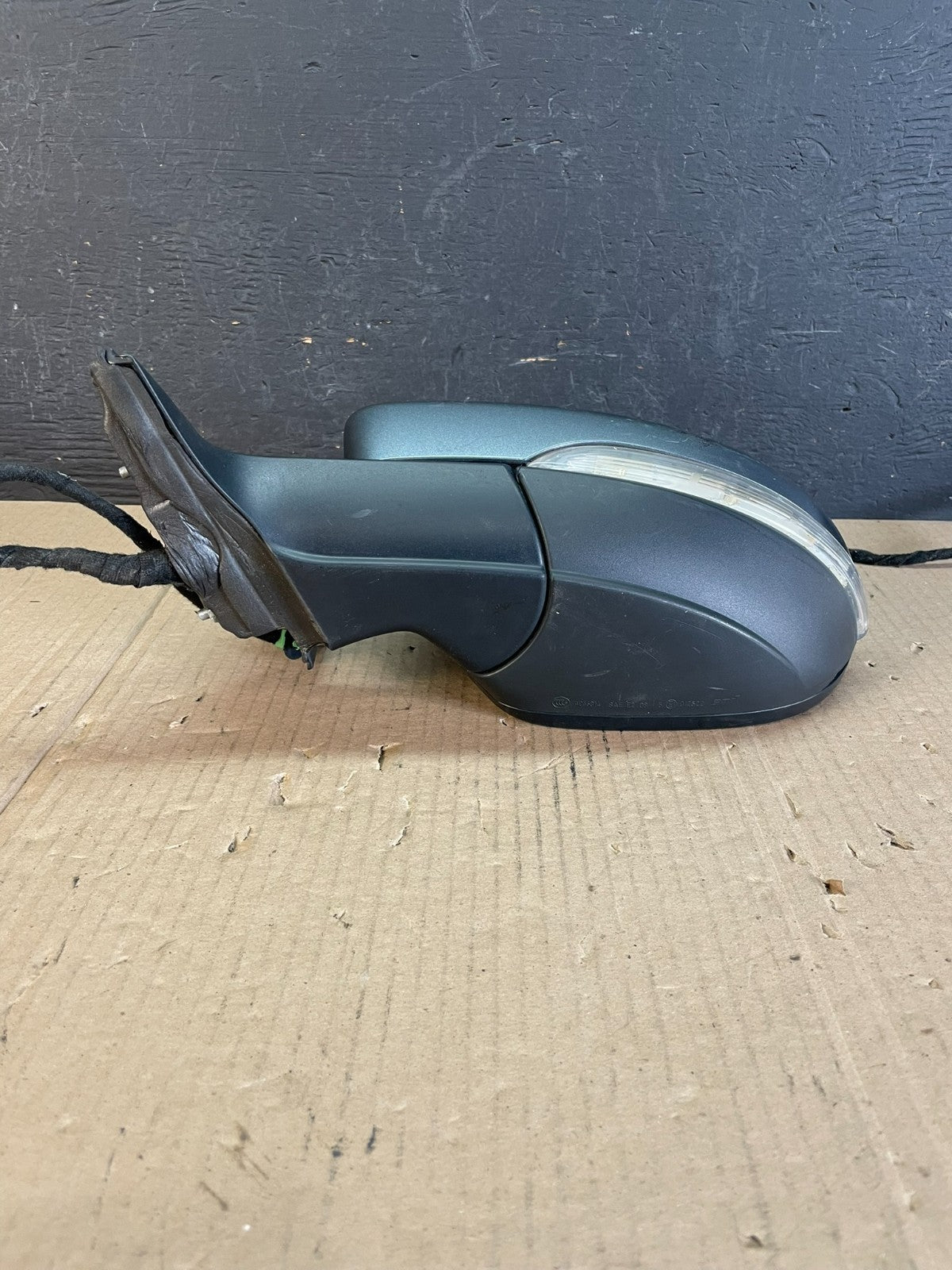 2014-2016 Kia Optima Left Driver Side View Door Mirror Turn Signal AD8660 DW3