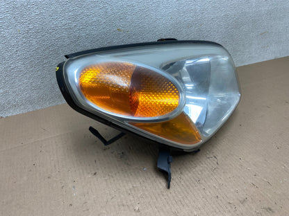 2004 2005 Toyota Rav4 Right Passenger RH Side Headlight Halogen TYC Z4001 DW2