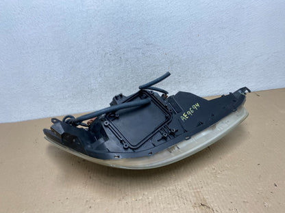 2004-2005 Toyota Sienna Left Driver LH Side Halogen Headlight AE9694 DW9