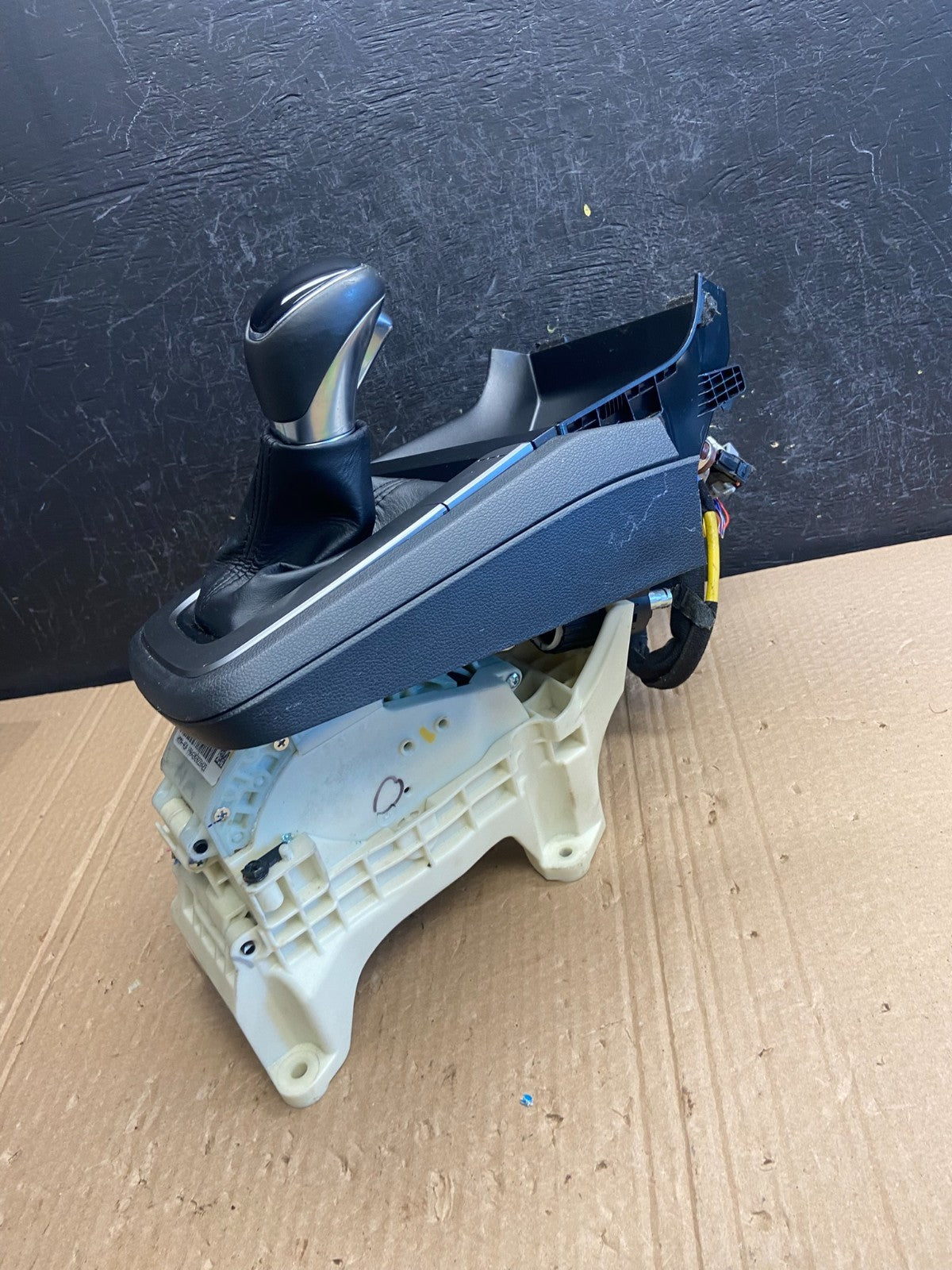 2017 to 2020 Hyundai Elantra Floor Gear Shifter AF6321 DG1