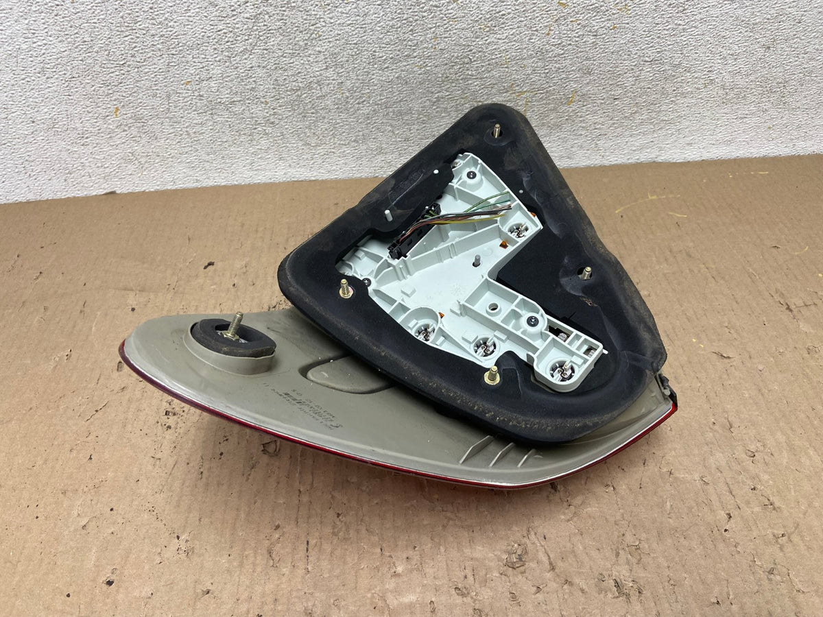 2003-2006 Mercedes E Class Sedan Left Driver LH Side Tail Light AH6602 LK4