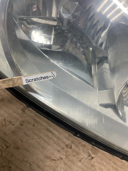 2004 2005 Honda Civic Sedan Headlight Halogen Right Passenger Rh AA9360 DW3