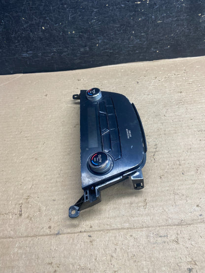 2015 - 2016 Nissan Murano Temperature Climate A/C AC Control Panel AH5311 DG1