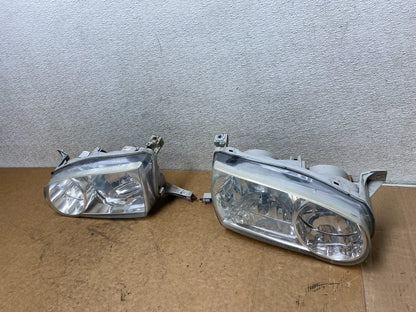 2001-2002 Toyota Corolla Right Left Side Halogen Headlights OEM S6921 PS1