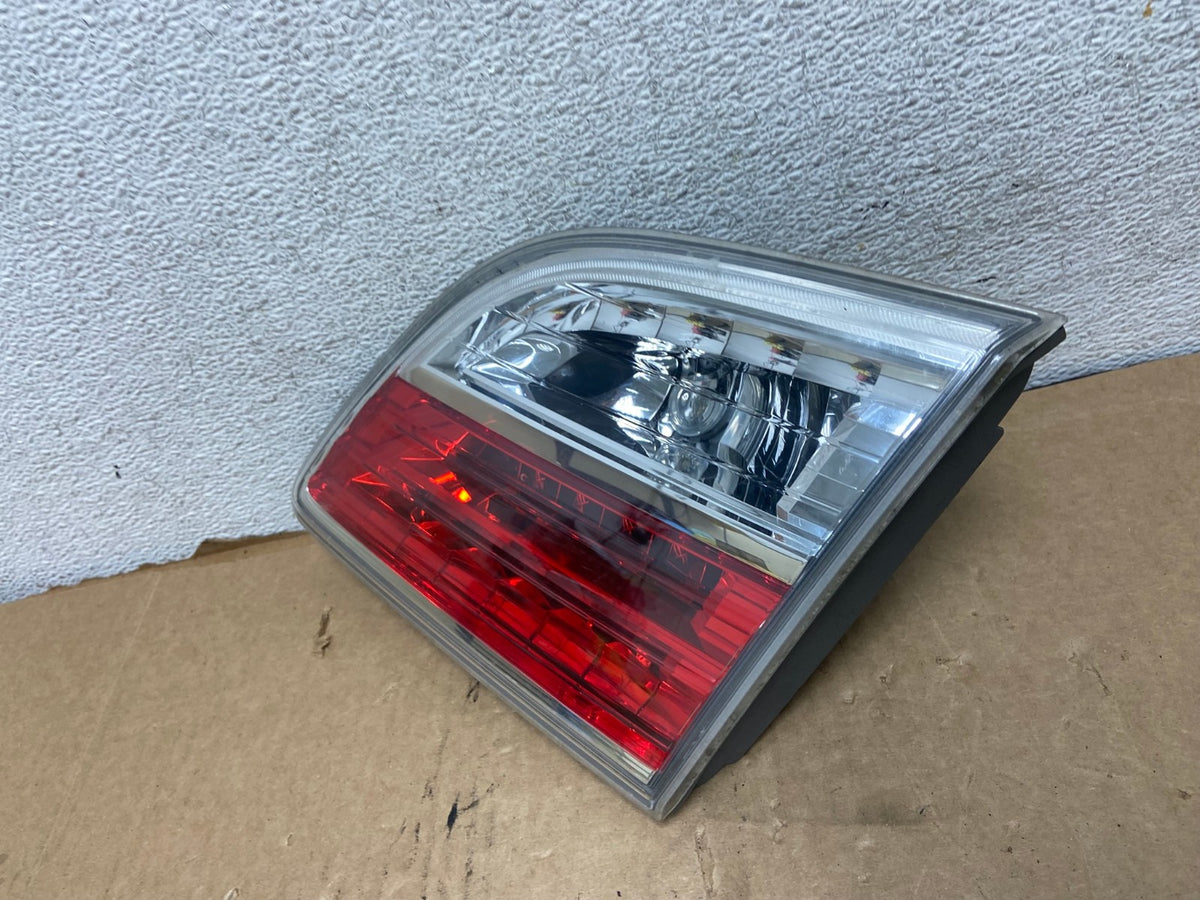 2010 2011 2012 Mazda CX-9 Tail Light Inner Right Passenger Rh Side AG2140 LK1
