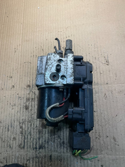 2003 2007 Ford E250 E350 Anti-Lock ABS Antilock Brake Pump X8613 DG3