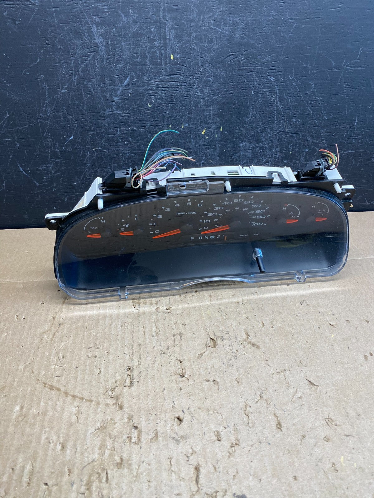 2006 Ford E350 Gauge Speedometer Cluster AC9066 DW0