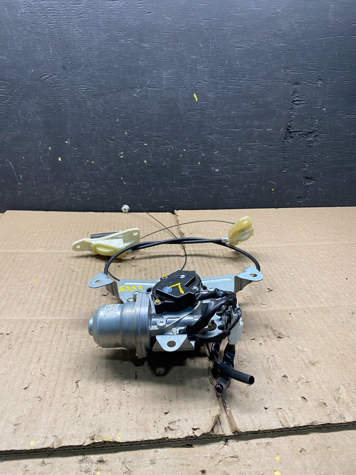 2011 to 2017 Nissan Quest Rear Left Side Power Sliding Door Motor Wire L5553  DG1
