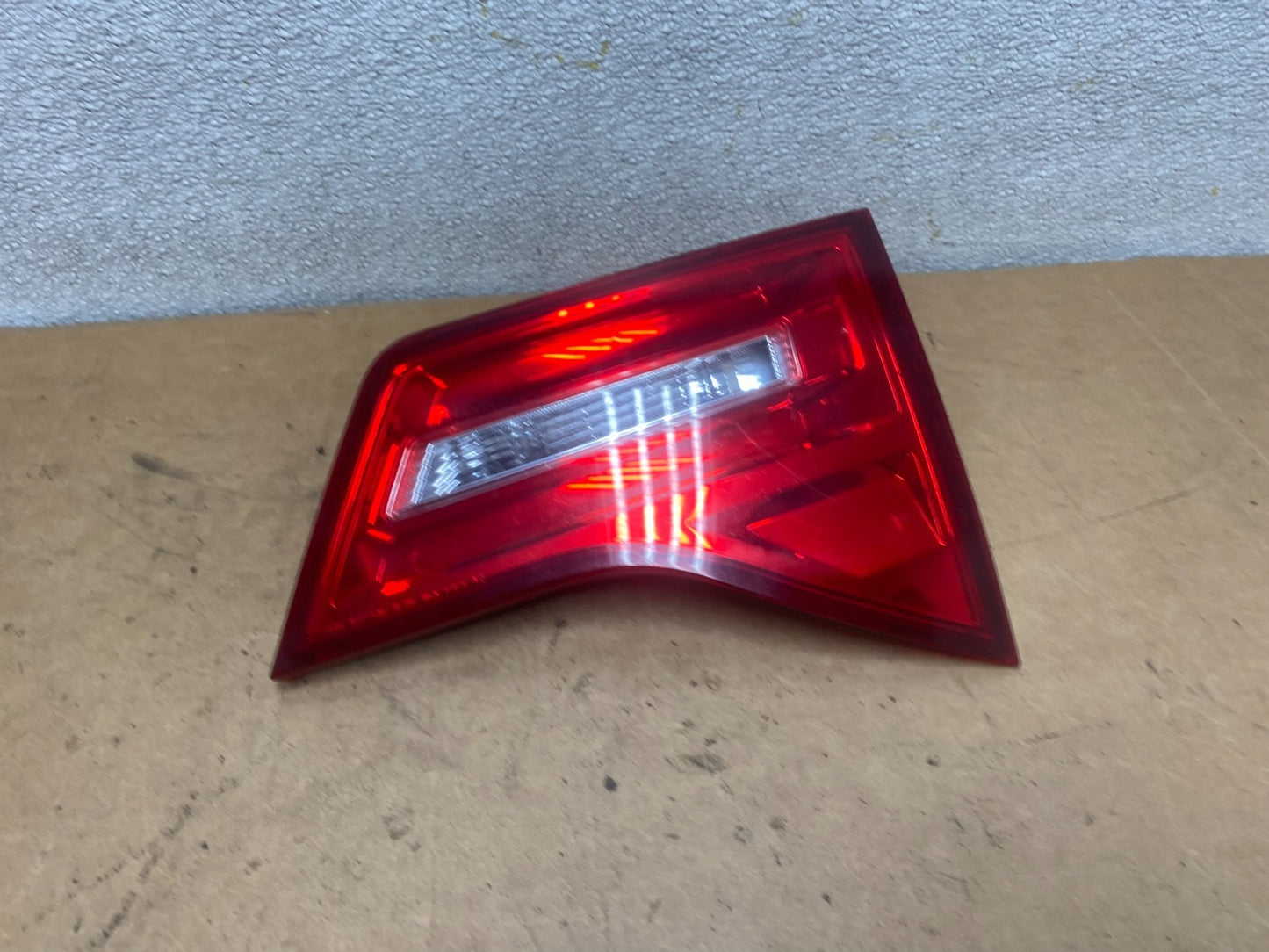 2007 2008 2009 Acura Mdx Right Passenger Rh Side Inner Tail Light Oem X5283 DW0