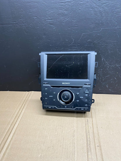 2014 - 2015 Ford Fusion Center Radio CD Player Sony Climate Control OE AB8691 DG0