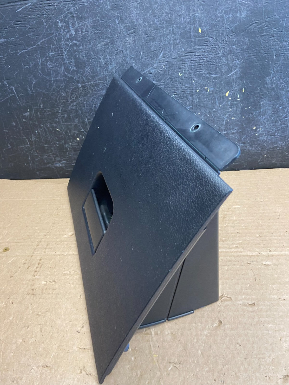 2004 to 2008 Ford F-150 Front Right Passenger Storage Glove Box af2616 DG3