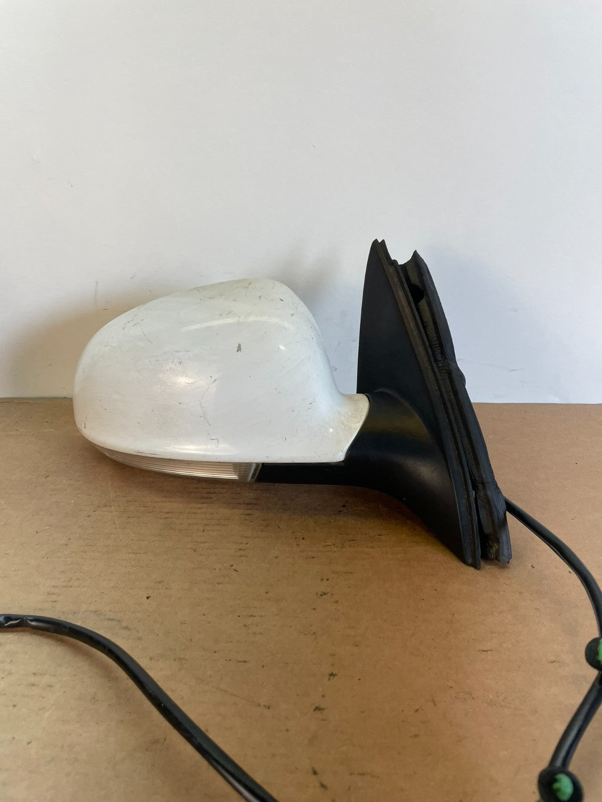 2006-2010 Volkswagen Jetta Right Passenger RH View Door Mirror AG0664 DW0