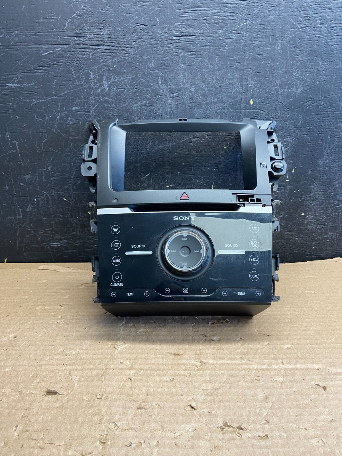 2011 2015 Ford Explorer Radio Climate Control Trim Bezel Panel af2643 DG0