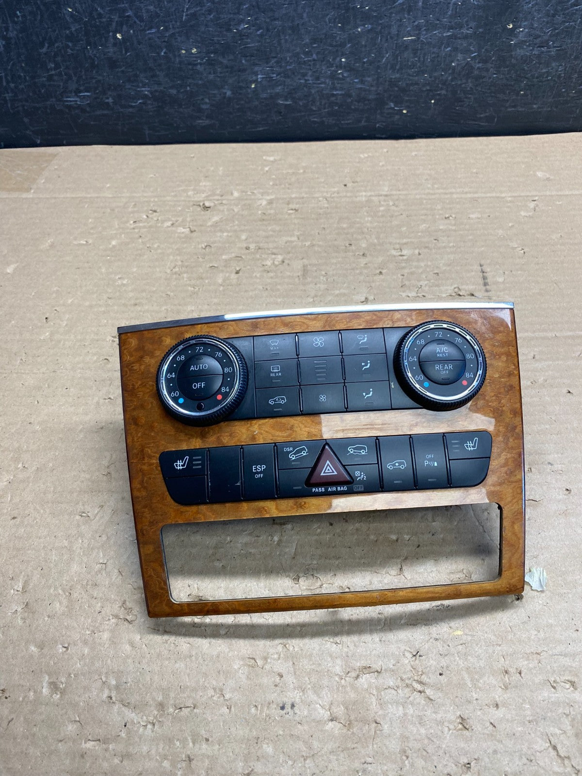 2007-2012 Mercedes X164 GL350 GL450 Climate Control Bezel Wood Switch AG8363 DG0