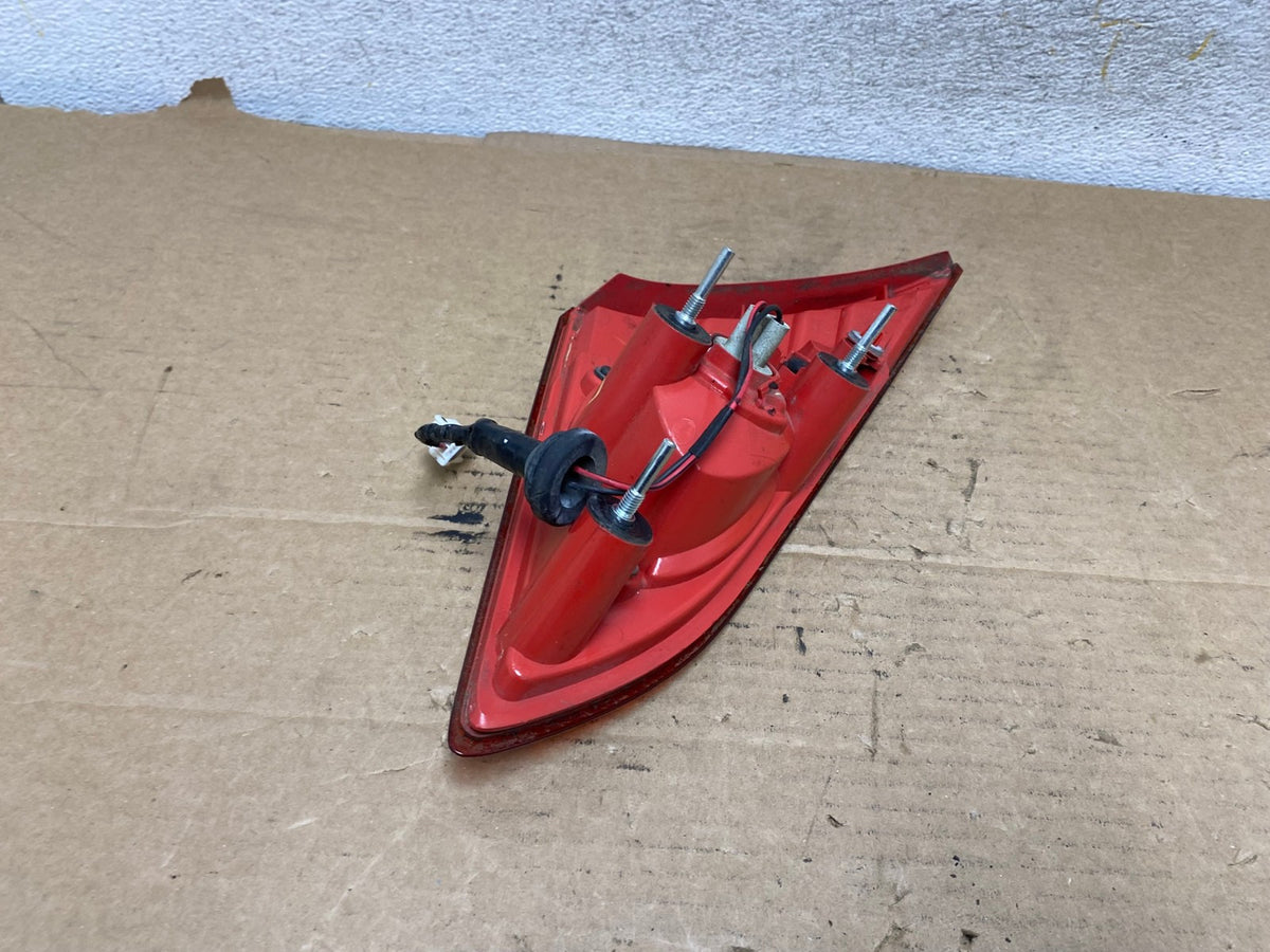 2009 2010 Nissan Murano Right Passenger RH Side Inner Tail Light AH8030 LK3