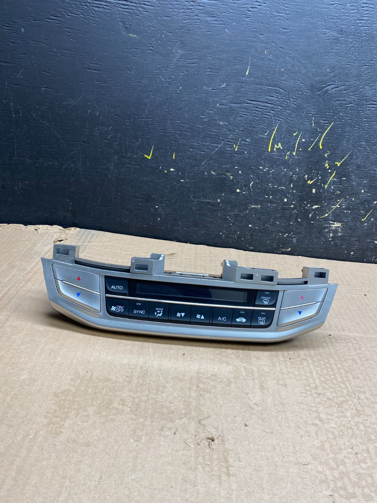 2013 2014 2015 Honda Accord Dash Air Vent Trim Climate Control Panel y9886 DG0