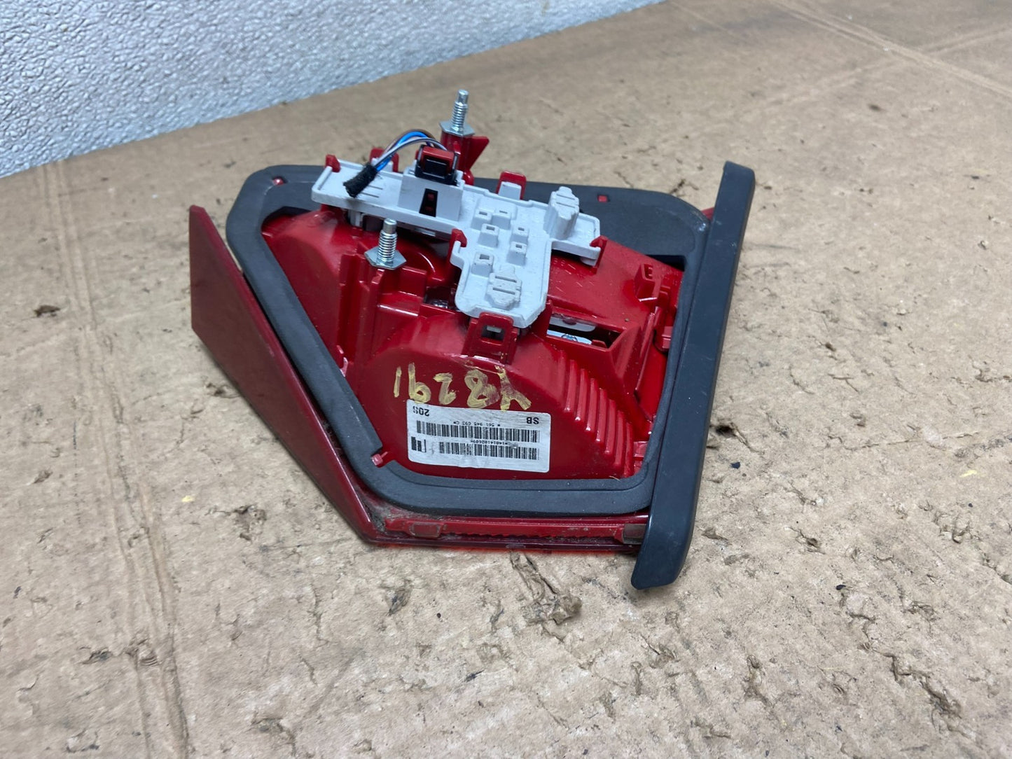 2012 to 2015 Volkswagen Passat Left Driver Lh Side Inner Tail light Oem Y8291 DW5