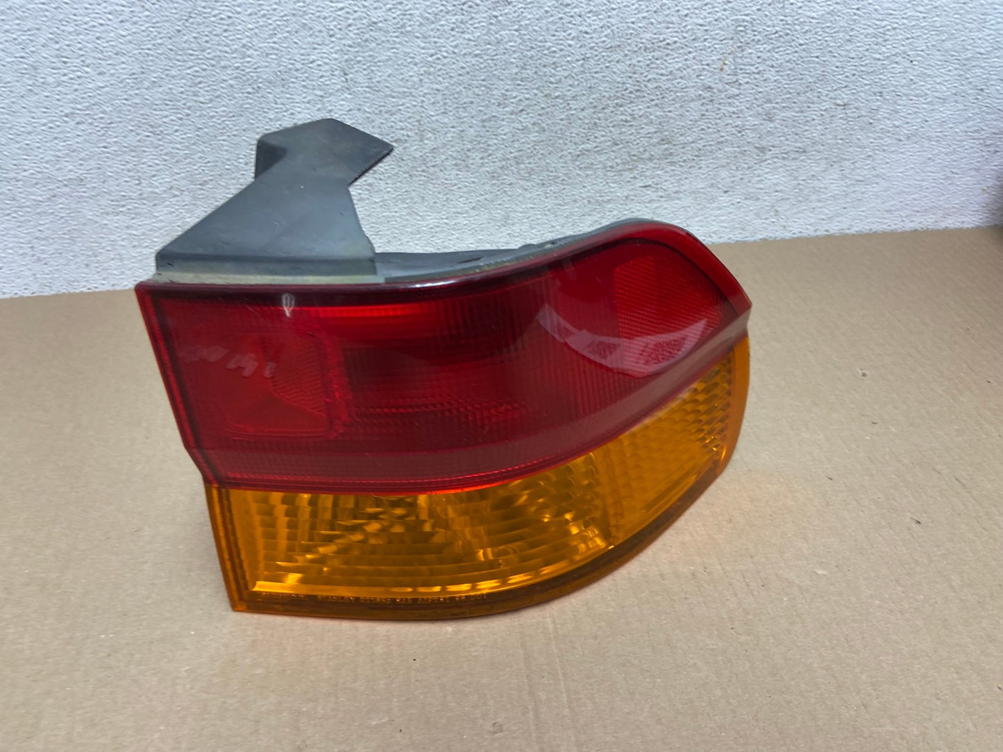 2002 2003 2004 Honda Odyssey Right Passenger Side Tail Light AE9426 LK0