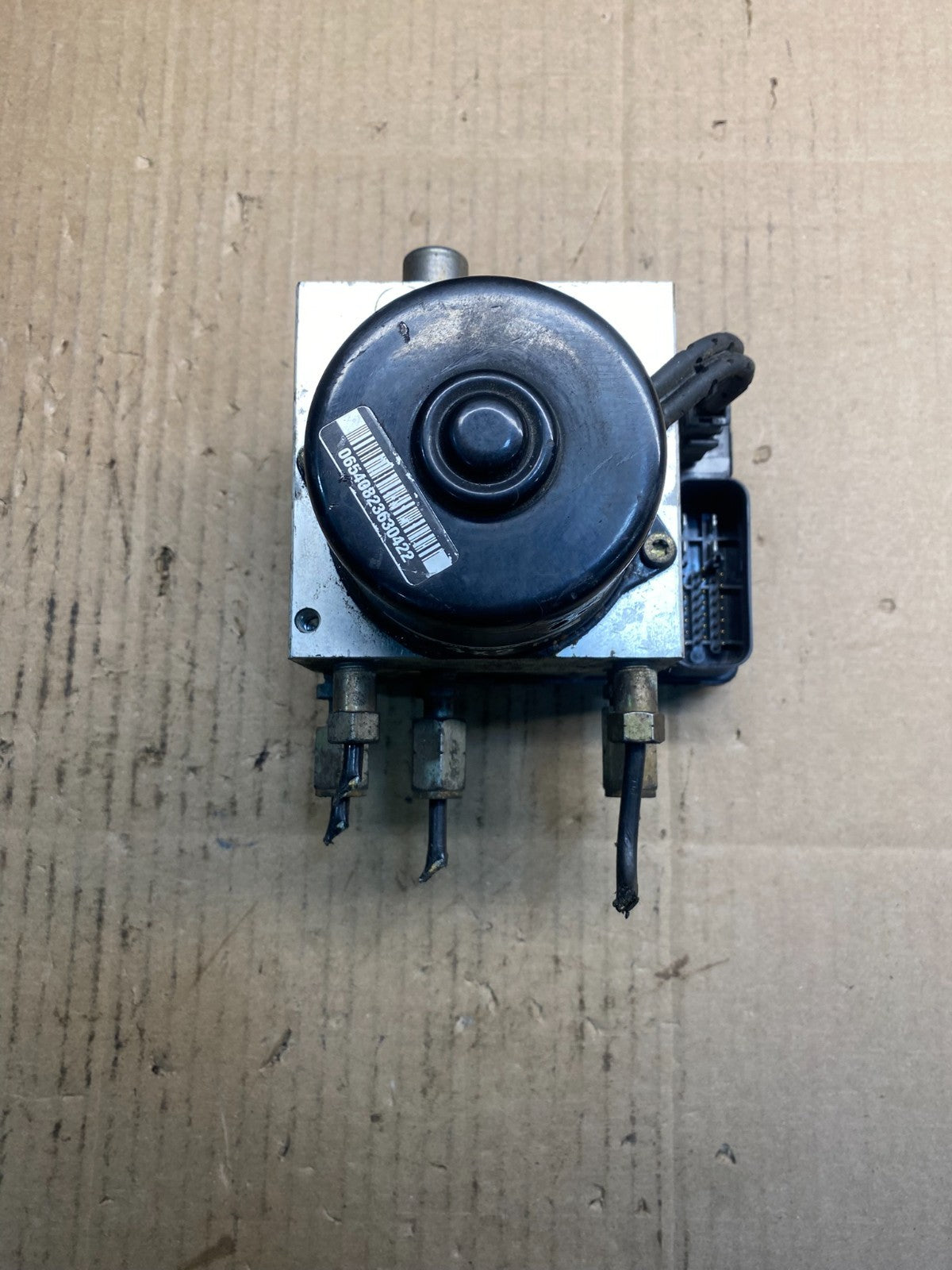 2003 Ford Explorer  ABS Anti Lock Brake Pump Module Oem ab2706 DG0