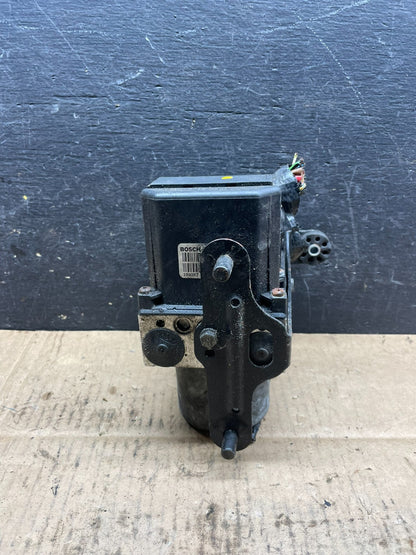 2003 - 2005 Land Rover Range Rover ABS Anti Lock Brake Pump Module R9310 PS0