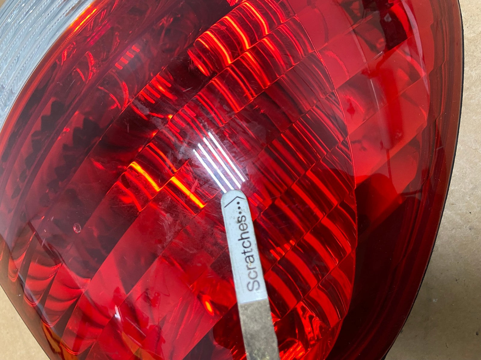 2005 to 2006 Hyundai Santa Fe Left Driver Side Tail Light AE3207 LK3