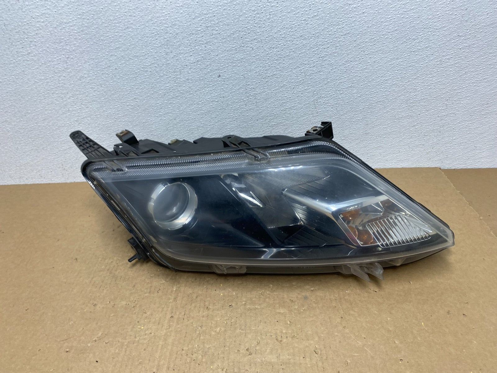 2010 2011 2012 Ford Fusion Right Passenger RH Headlight Halogen OEM AC1259 DW0