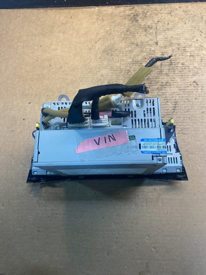 2004 2005 2006 Lexus RX330 Radio Casette AM-FM  CD Player OEM AA1792 DG7