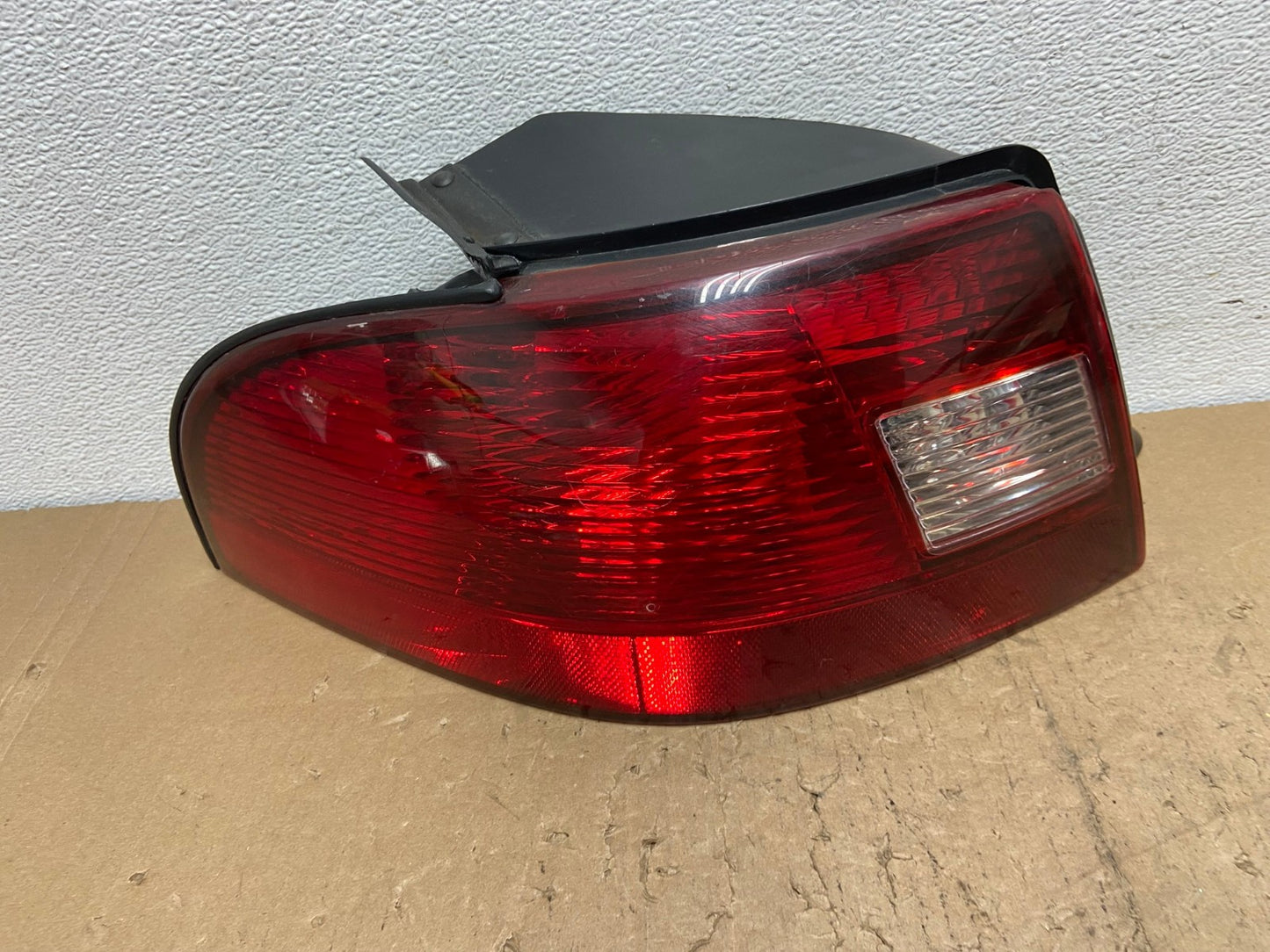 2000 - 2003 Mercury Sable Sedan Left Driver LH Side Tail Light AC7240 LK0