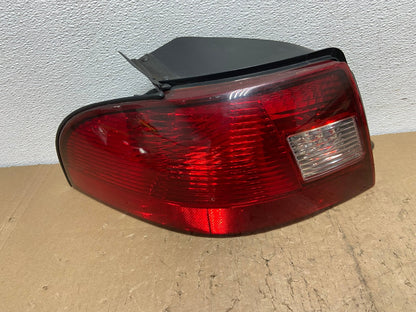 2000 - 2003 Mercury Sable Sedan Left Driver LH Side Tail Light AC7240 LK0