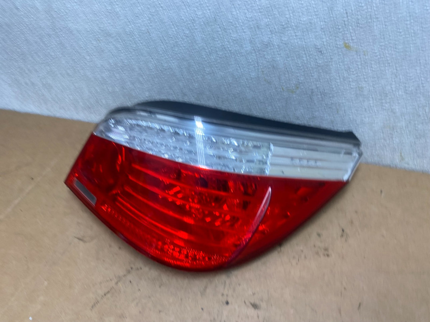 2008 2009 2010 BMW 5 525i 530i Right RH Side Tail Side Light Oem X4739 DW1