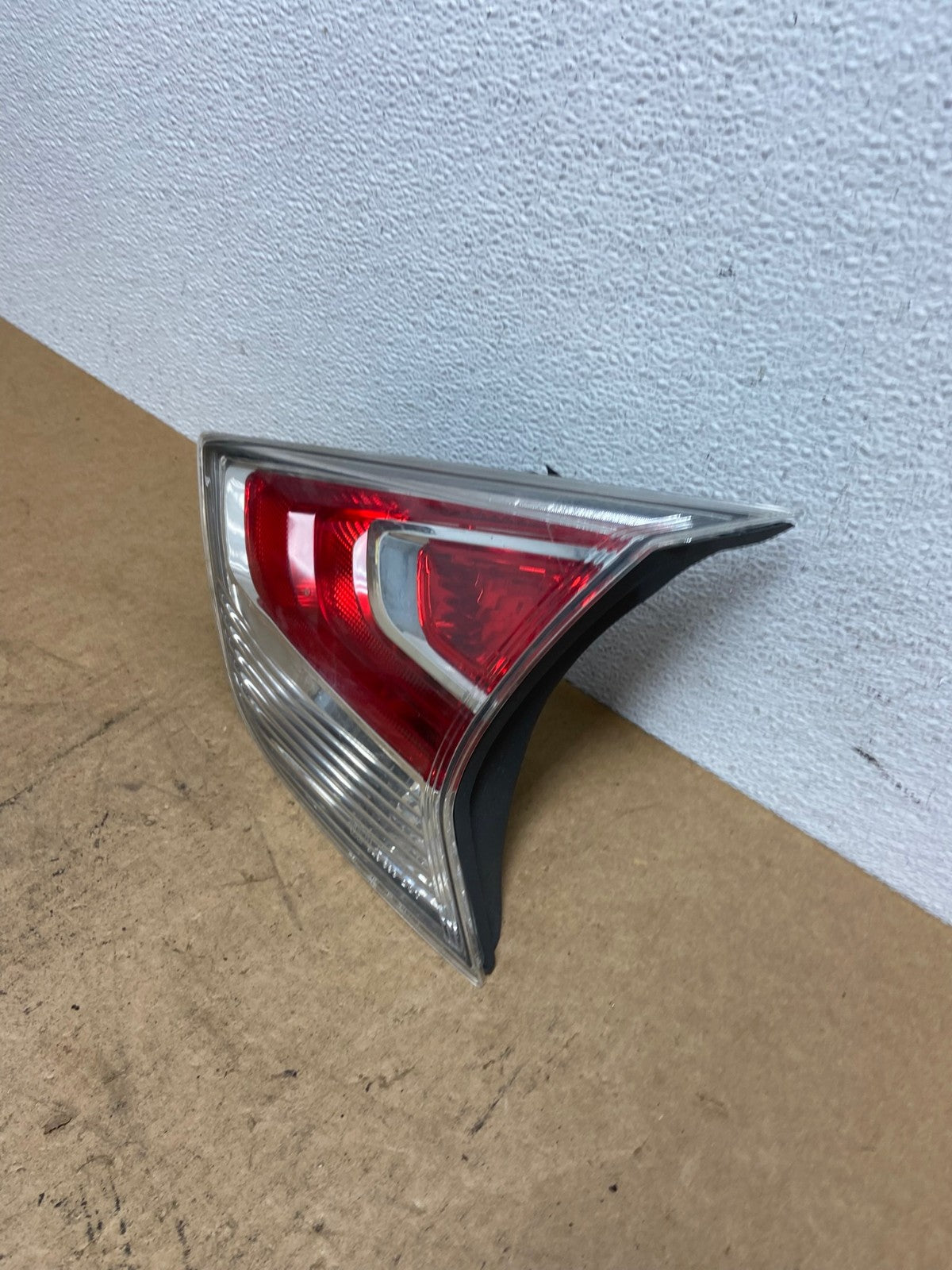 2014-2016 Nissan Rogue Right Passenger Side Tail Light Inner AC3350 LK1