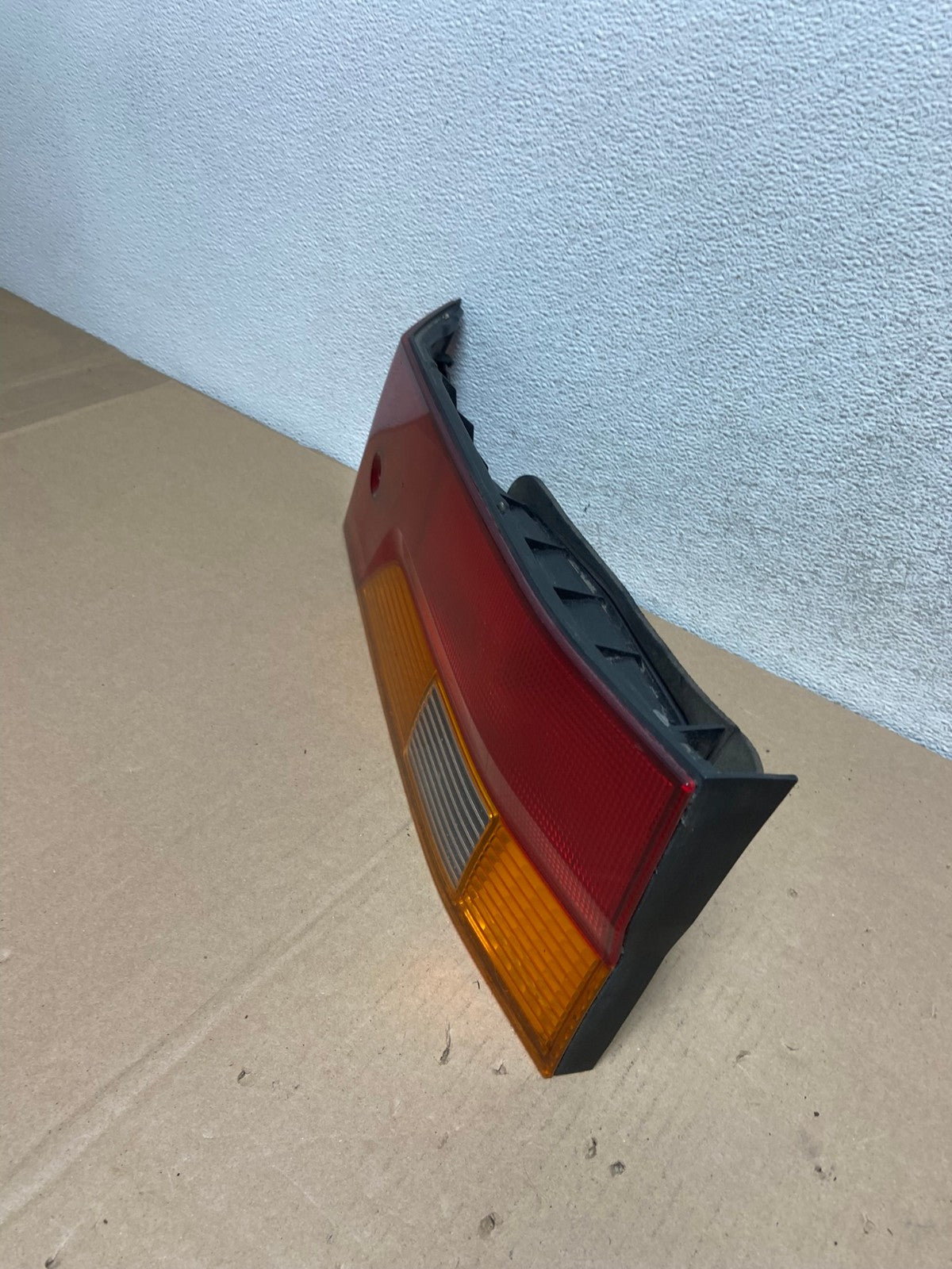 2002-2004 Honda Odyssey Right Passenger RH Side Tail Light Inner AG6640 LK1