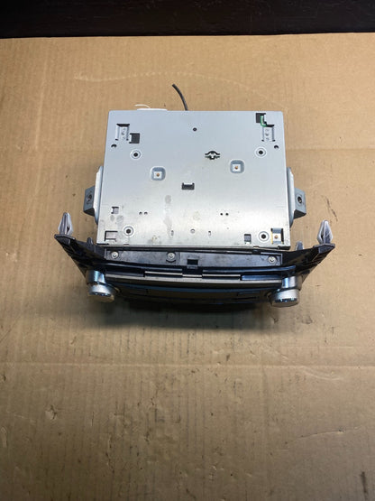 2010 - 2012 Lexus LS460 AM FM Radio Receiver 6 Disc CD Player AB7459 DG4
