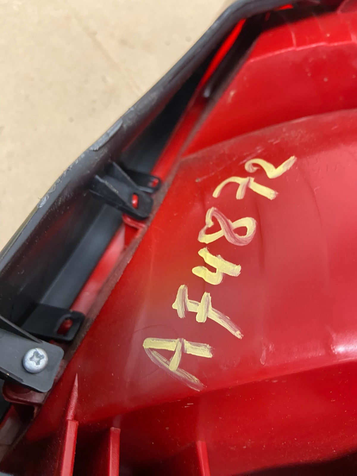 2004 2005 2006 Mitsubishi Galant Sedan Left Driver Lh Tail Light AF4872 LK6