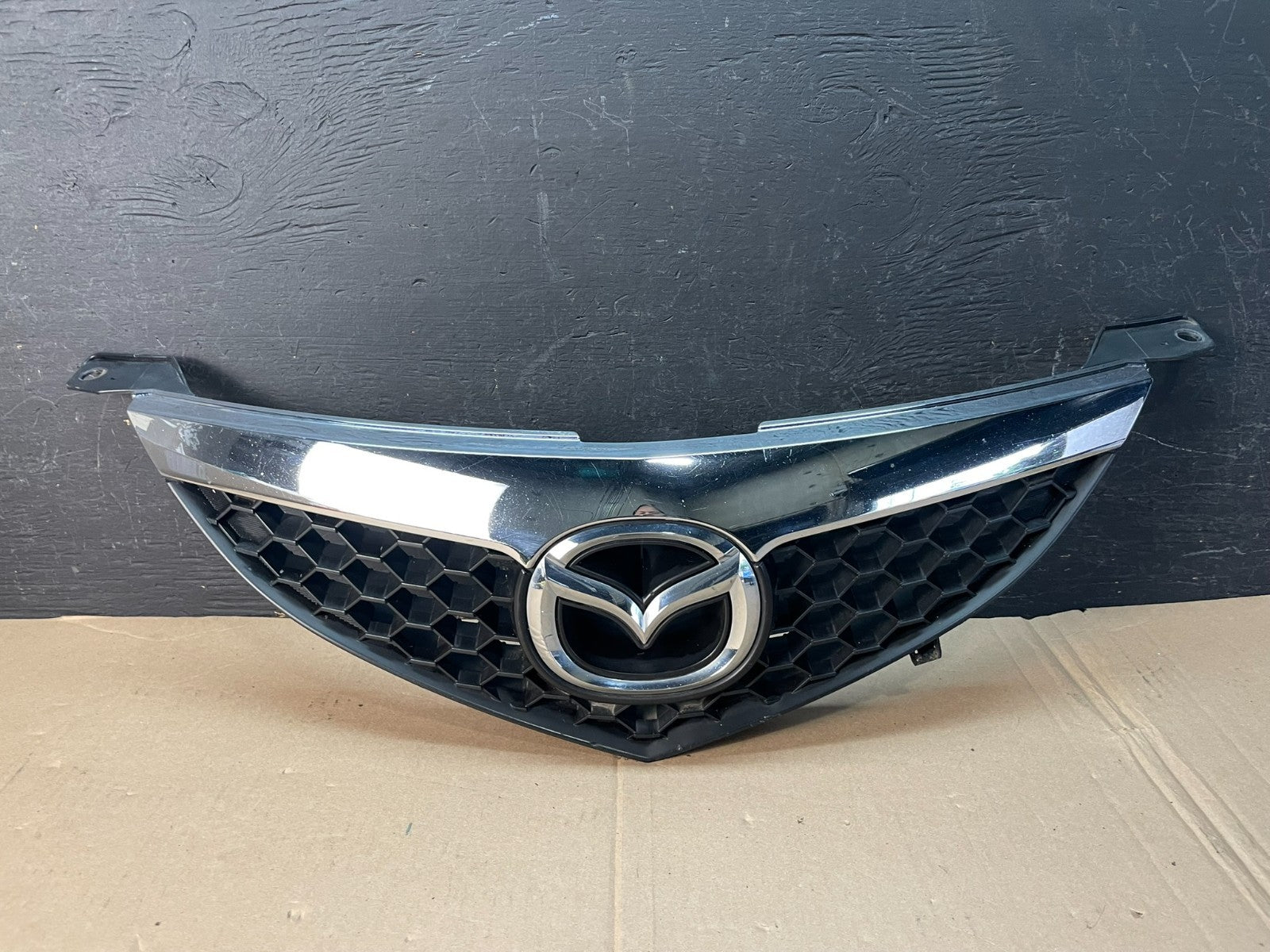 2007 2008 2009 Mazda 3 Front Upper Grill Grille Insert ad8367 DG0
