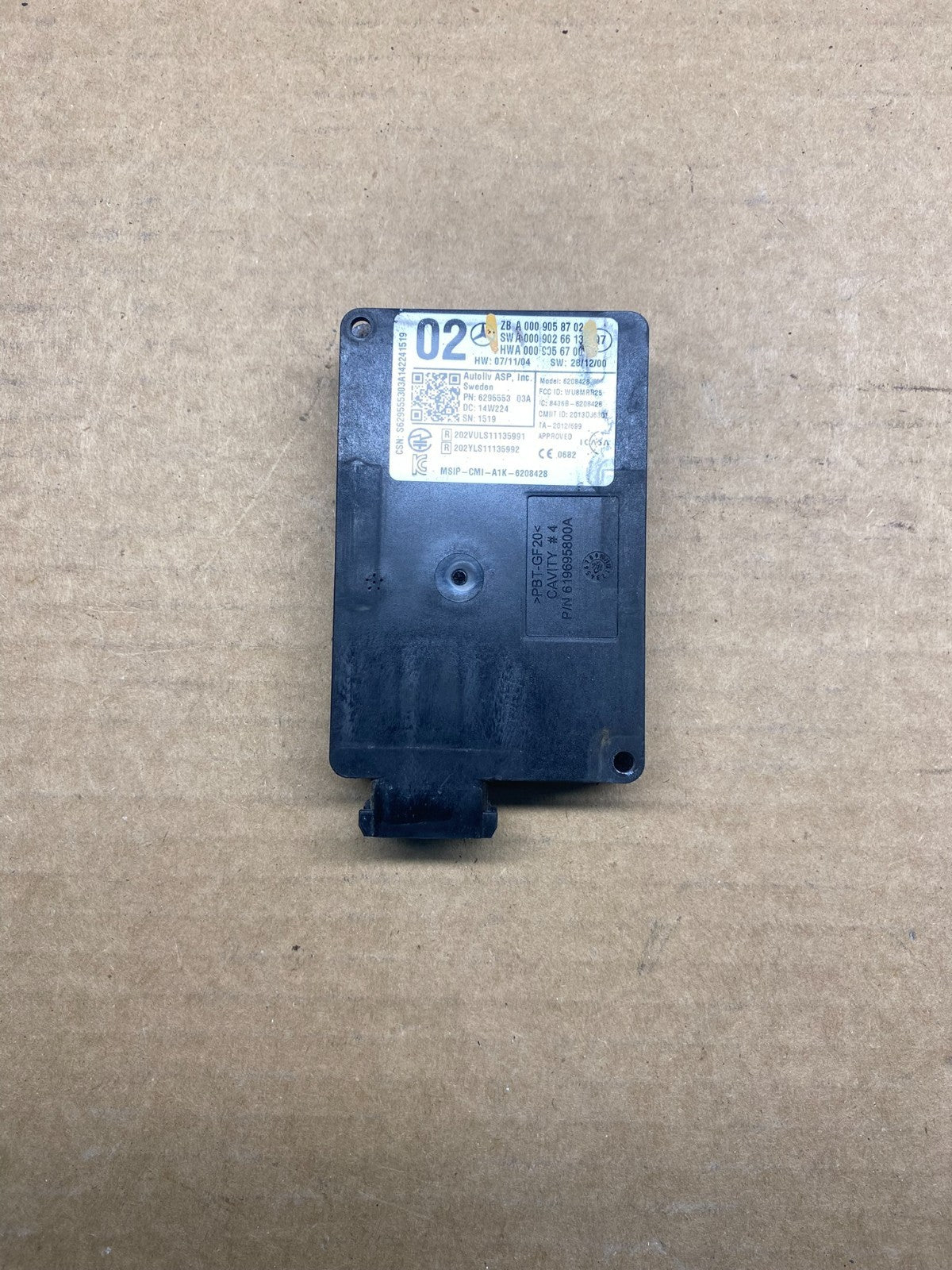 2014 to 2017 Mercedess S550 W222 Blind Spot Radar Module Sensor AH4911 DG0