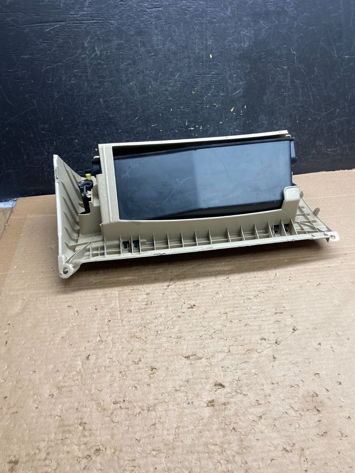 2002 to 2003 Lexus ES300 Passenger Side Glove Box AG85814