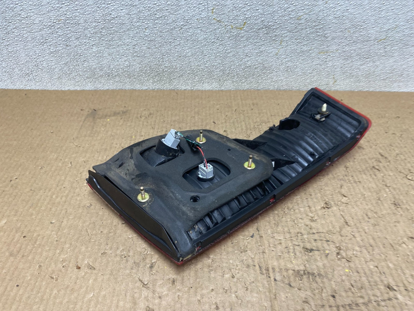1998 to 2000 Honda Accord Right Passenger Side Inner Tail Light OEM W5529 DW6