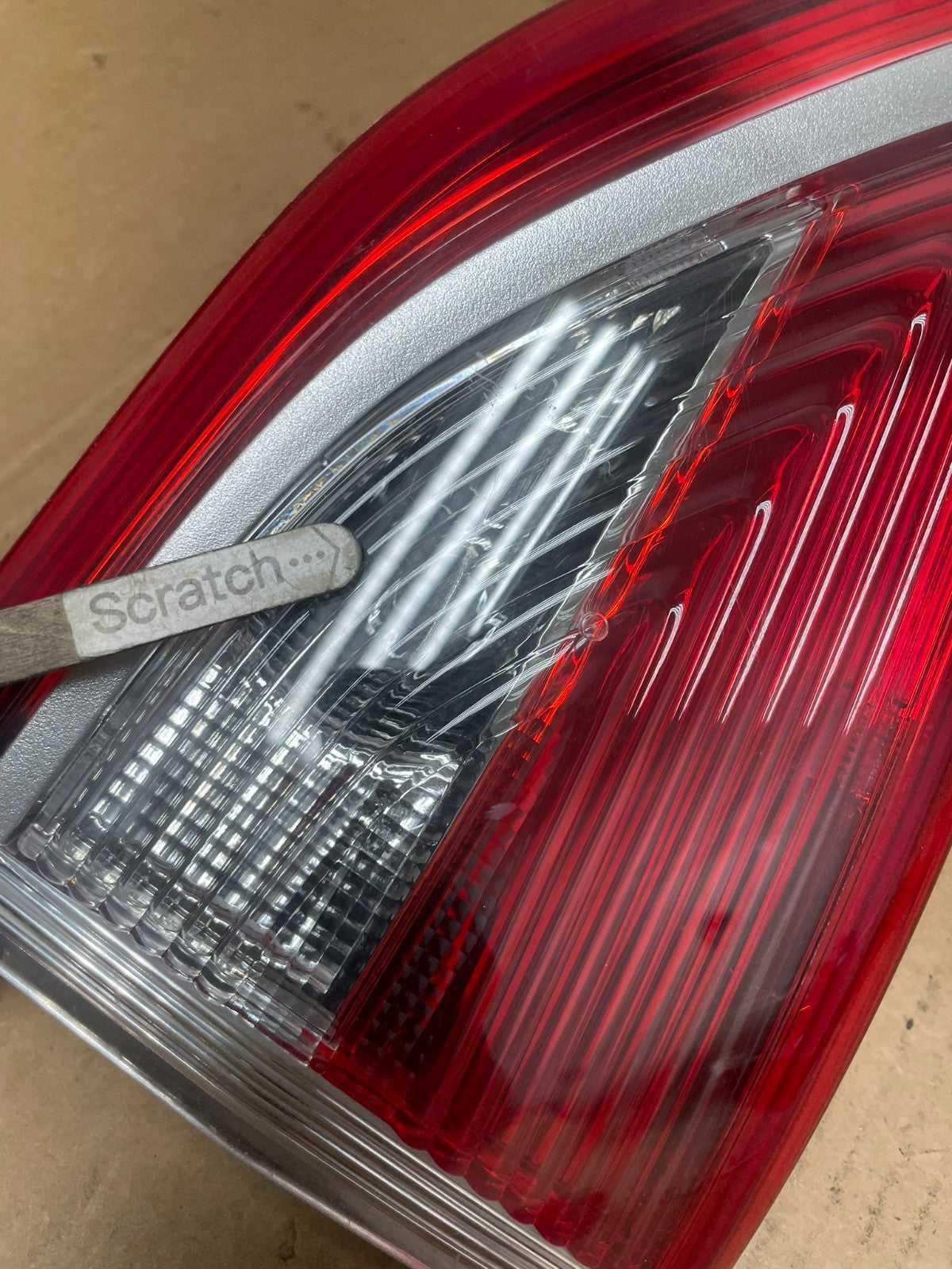 2013 to 2016 Ford Escape Right Passenger RH Side Inner Tail Light OEM Q6724 DW4