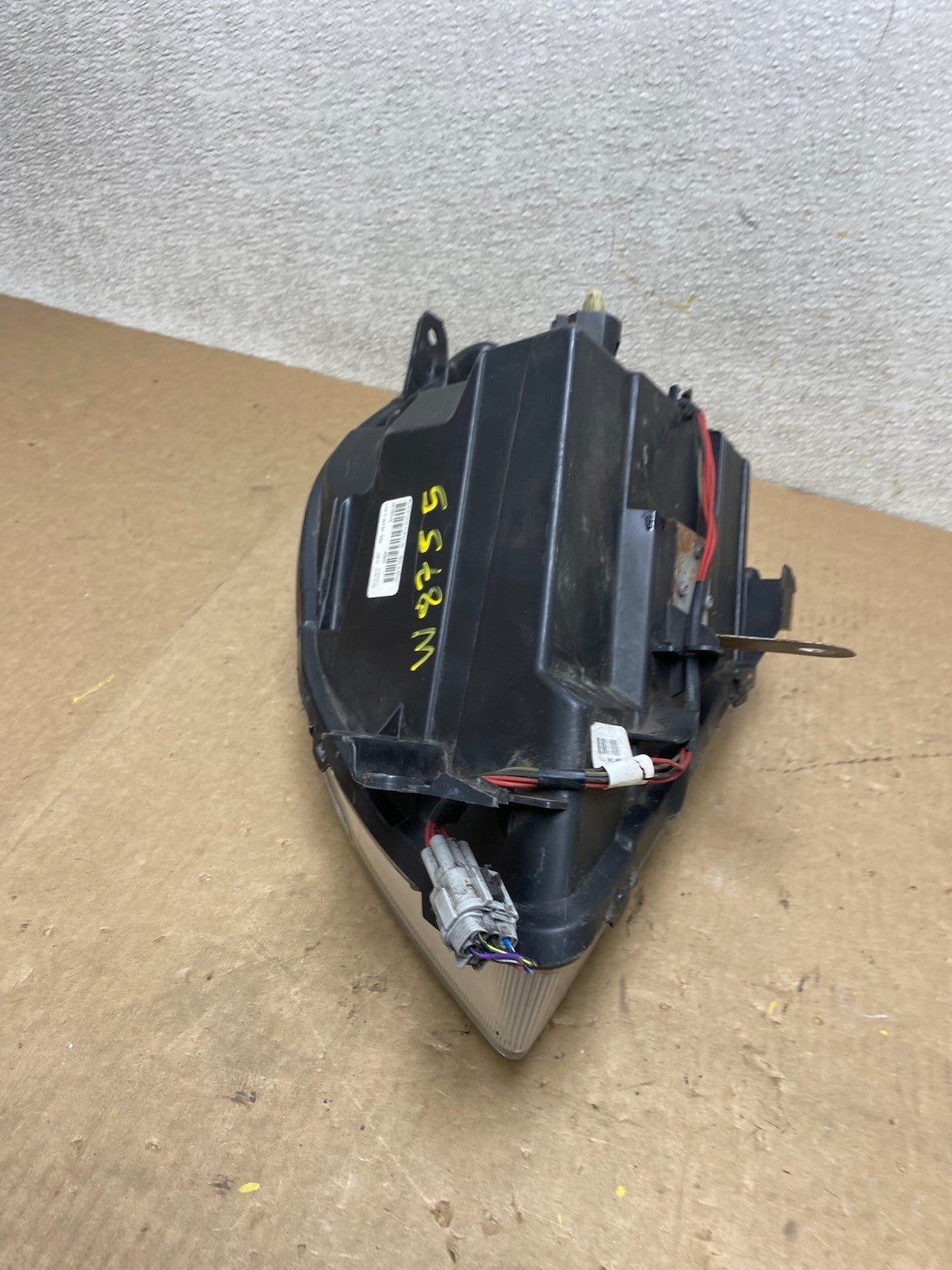 2010 2011 2012 Nissan Sentra Halogen Right Passenger RH Side Headlight W8755 DW11